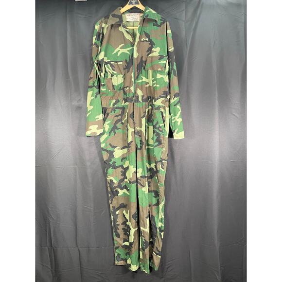Vintage Duck Bay Men's Hunting Coveralls, Green Camo, Zip Up, Pockets, Medium - Picture 1 of 7
